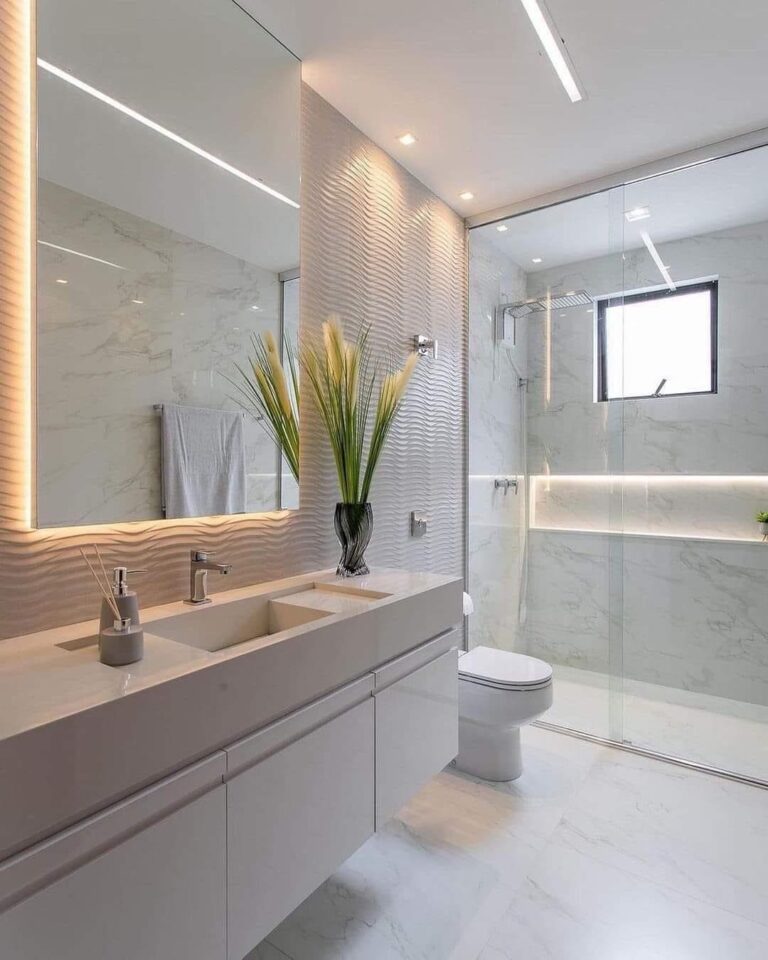 Modern shower ideas for small bathrooms