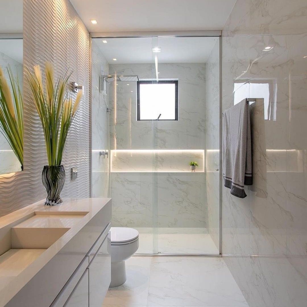 Bathroom Lighting Decor Trends for 2024 - Thunder Bunny