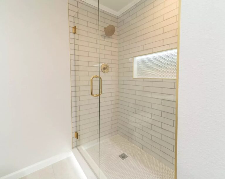 shower niche and step lighting